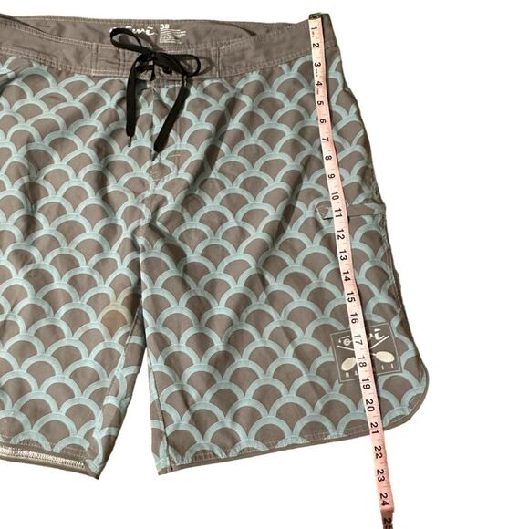 O’iwi ~ Ehiku Kane Board Shorts ~Super-soft & lightweight ~paddle canoe ~size 38 - Picture 9 of 12
